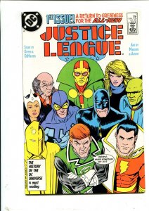 Justice League #1 - 1st. Appearance of Maxwell Lord. (9.2) 1987