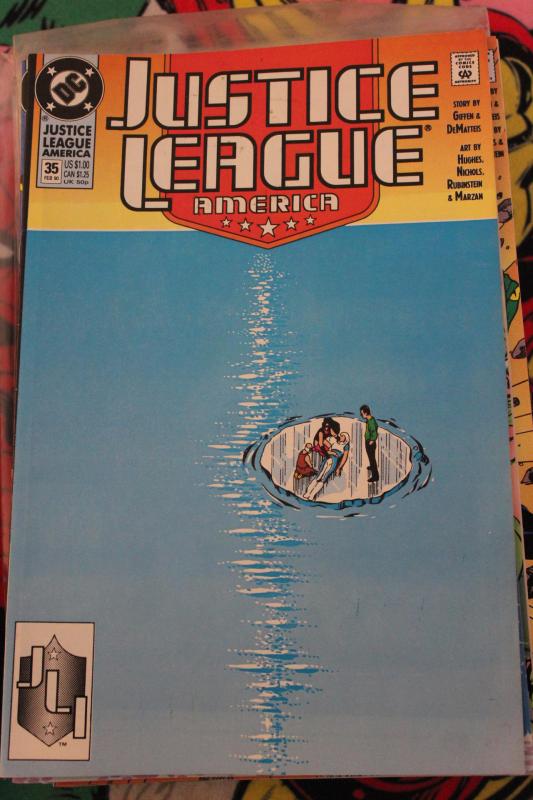 Justice League America  35  VF/NM