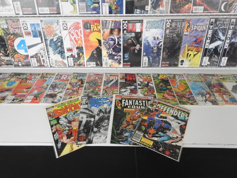 Huge Lot 140+ Comics W/ Black Panther, Spidey, Moon Knight+ Avg Fine/VF Cond!!