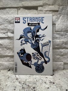 STRANGE ACADEMY #9 (MICHAEL CHO VARIANT) COMIC BOOK Marvel Comics NM+