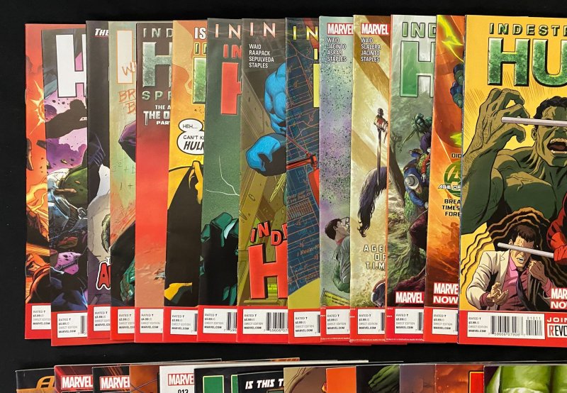 Indestructible Hulk, Marvel Knights: Hulk, Future Imperfect - 36 book lot