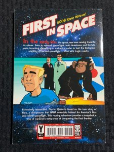 2007 FIRST IN SPACE by James Vining SC FN+ 6.5 1st Oni Press