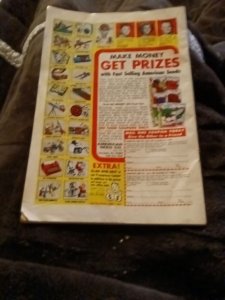 Archie’s Joke Book #135 (April 1969) mlj Comics Silver age hippie cover mod