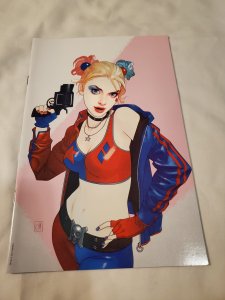 Harley Quinn 1 NM+ Forbidden Planet Excluive