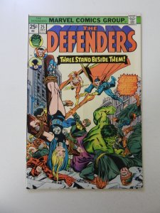 The Defenders #25 (1975) VG+ condition subscription crease