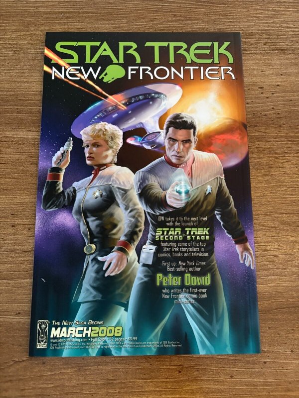 24 Cold Warriors # 1 NM 1st Print IDW Comic Book Kiefer Sutherland 11 J278