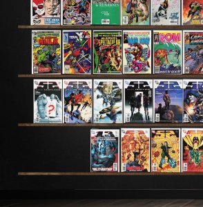 Huge Lot 150+ Comics with 52, Countdown, The Avengers & More!