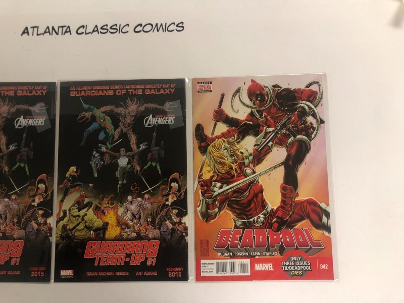 3 Marvel Comic Books Deadpool # 40 041 042   Hulk Thor 52 KE1