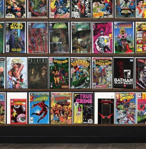 Huge Lot 150+ Comics with Star Wars, Star Wars: Droids & More!