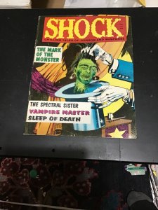 Shock #9 (1970) vampire master! Decapitated head cover! FN- Strangulation! Wow!