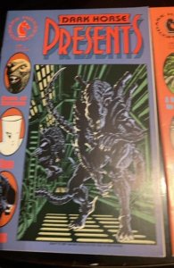 Dark Horse Presents #35 and #35 (1989)ealy alien vs predator