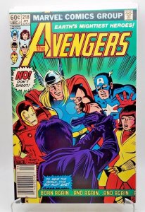 The Avengers #218 (1982) Iron Man, Captain America, Wasp, Newsstand NM-