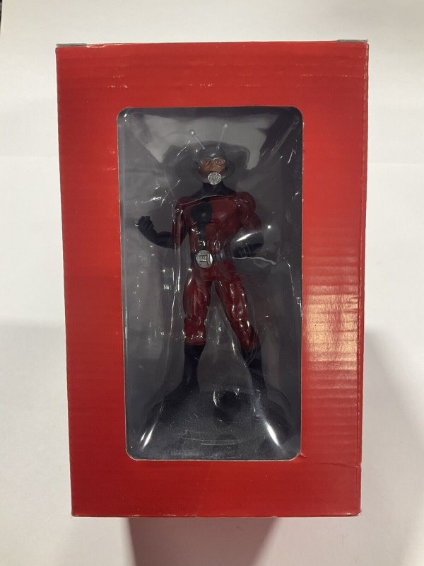 Ant Man Fact File 5” Statue Box Has Light wear Statue is Mint Marvel 