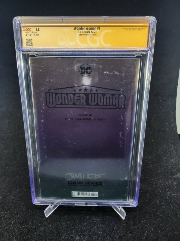 Wonder Woman #1 - Signed J. Lee, S. Williams, A. Sinclair (CGC Sig 9.8) 2023