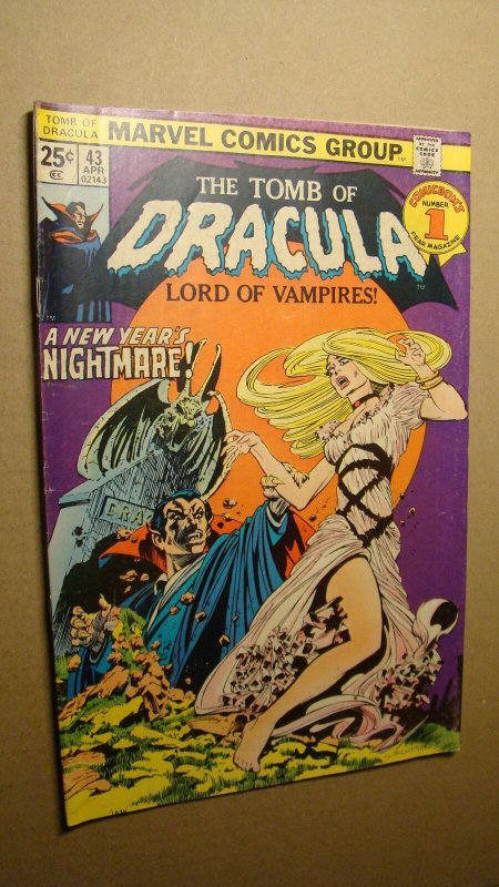 TOMB OF DRACULA 43 *SOLID COPY* VS BLADE BERNIE WRIGHTSON ART MVS INTACT