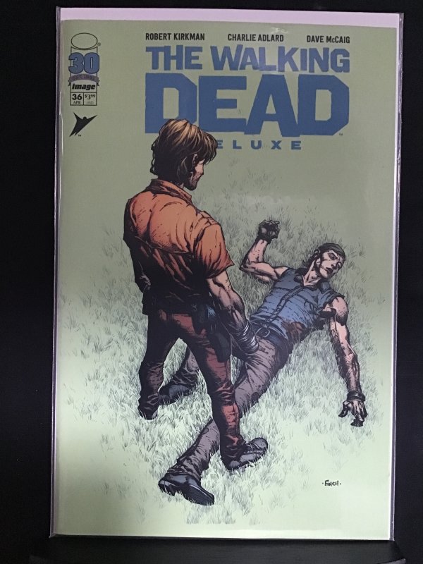 The Walking Dead Deluxe #36 (2022)