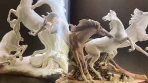 Lladro-magical world of porcelain, 279p catalog