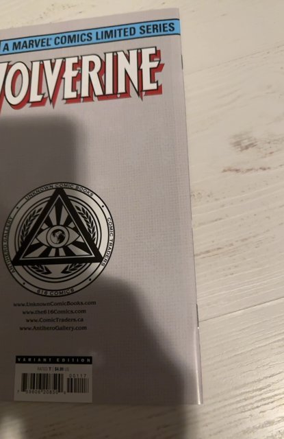 [FOIL] WOLVERINE CLAREMONT & MILLER #1 KAARE ANDREWS EXCLUSIVE MEGACON