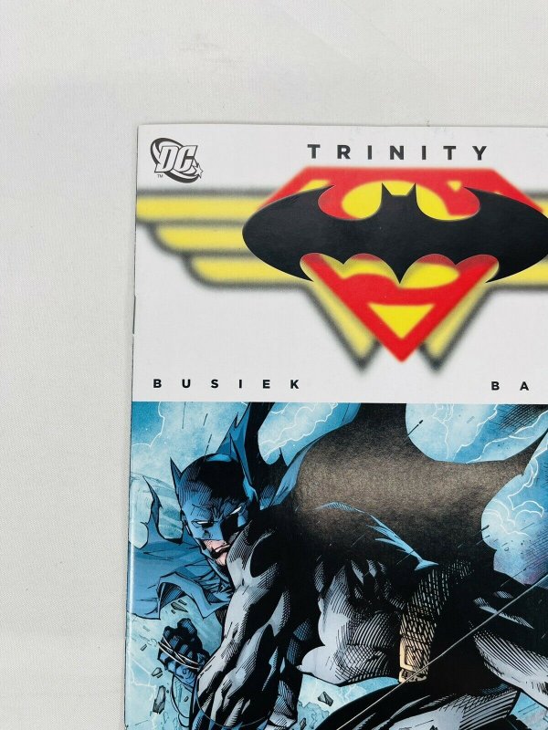 Trinity Batman Superman Wonder Women #32 Nm-Near Mint Dc Comics