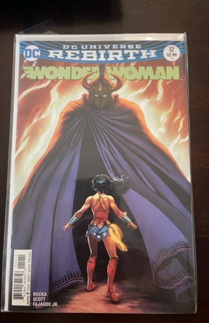 Group Lot of 25 Comics (See Details) Wonder Woman