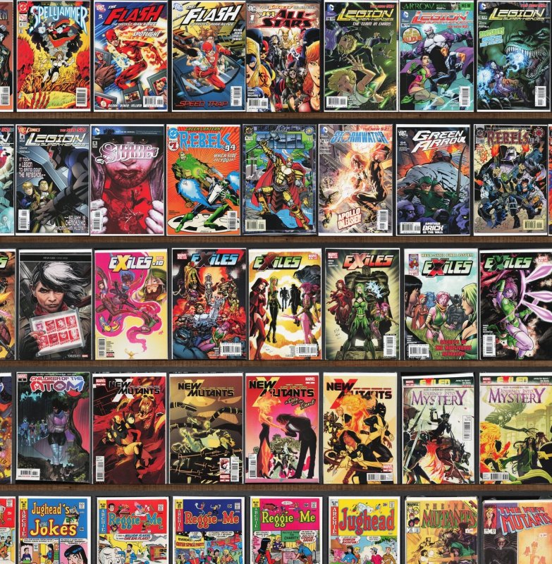 Huge Lot 160+ Comics with New Avengers, Legion Of Super Heroes, Exiles & More!
