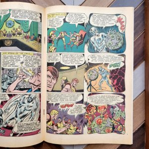 Challengers Of The Unknown #55 FN- (DC 1967) 12-cent Taps For Red Bob Brown