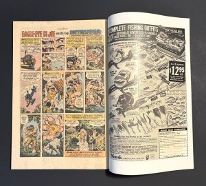 Captain America #198, #199 (SET) ( 8.0 VFN+ ) Jack Kirby is BACK! 1976