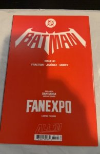 BATMAN 1 DAN MORA CONVENTION EXCLUSIVE VARIANT NM 2025
