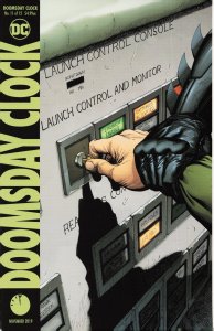 Doomsday Clock #11 (2019)