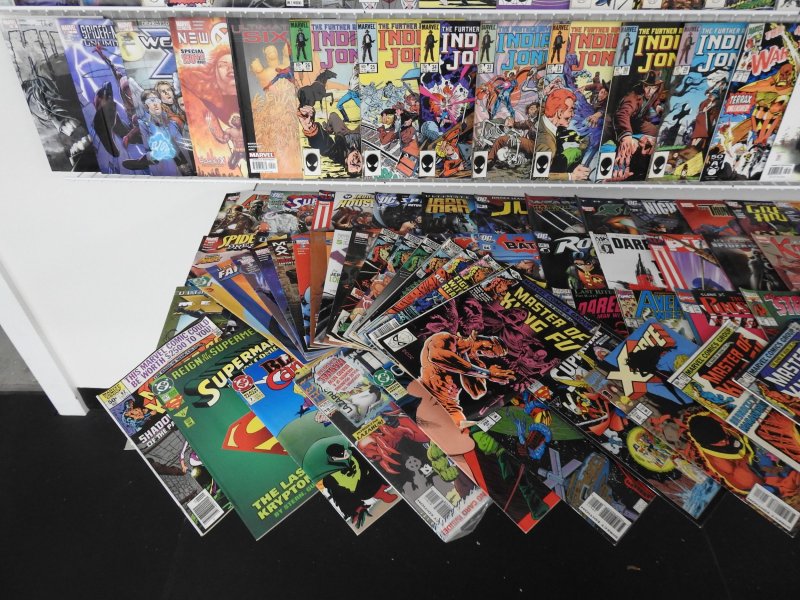 Huge Lot 200+ Comics W/ Flash, Daredevil, Wolverine+ Avg Fine- Condition!!