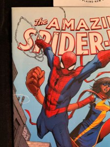 AMAZING SPIDER-MAN (2014) #7 VF 1st print 1st SPIDER-VERSE UK Marvel Comics