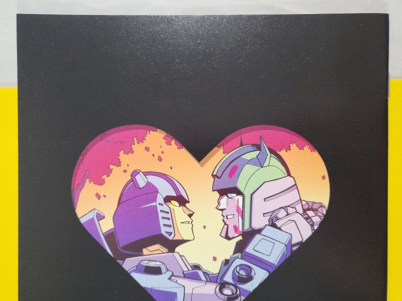 Transformers Valentine's Day Special Sara Pitre-Durocher Variant 1:10 RI 2020