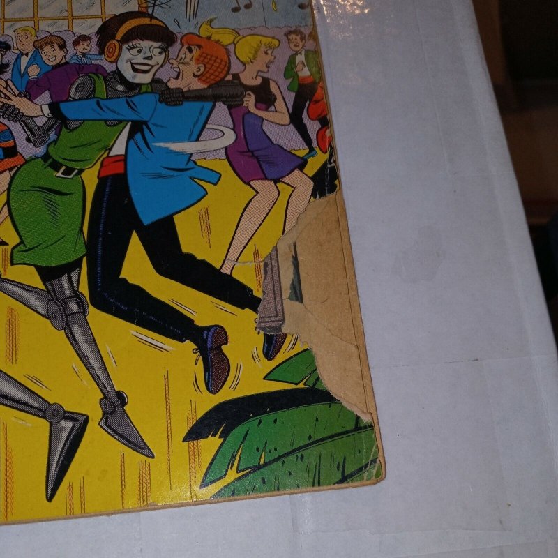 Archie and Me #15 mlj comics 1967 Electronic Computer Dating silver age scifi