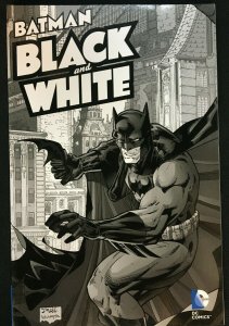 BATMAN BLACK AND WHITE TRADE PAPERBACK