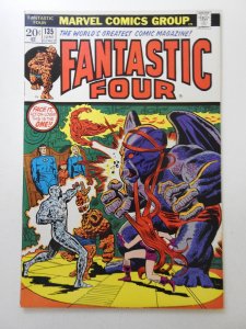Fantastic Four #135 (1973) vs Dragon-Man! Sharp VF-NM Condition!