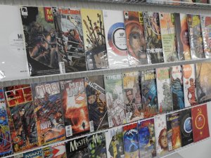 Huge Lot 120+ Comics W/ Madman, Manifest Destiny, Before Watchmen+ Avg VF Cond!!