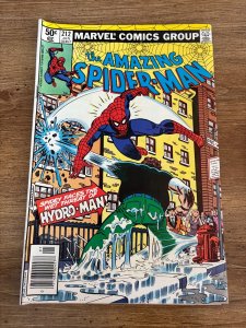 Amazing Spider-Man # 212 VF- Marvel Comic Book Goblin Kingpin Mary Jane 1 J438