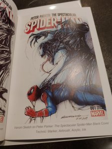 GORKEM DEMIR SKETCHBOOK PORTFOLIO SIGNED VOLUME ONE! HOTTEST ARTIST RIGHT NOW!