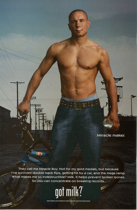 Catwoman #35  2004  9.0 (our highest grade)  War Games!