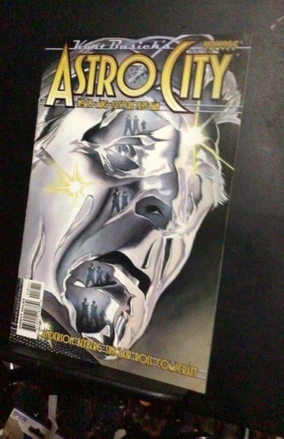 Kurt Busiek's Astro City #18 (1999) hi grade! 1st Conquistador! NM- Wow!