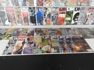 Huge Lot 140+ Comics W/ Justice League, Batman, Supergirl, +More! Avg VF- Cond