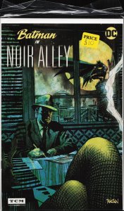 Batman in Noir Alley (2017) Batman