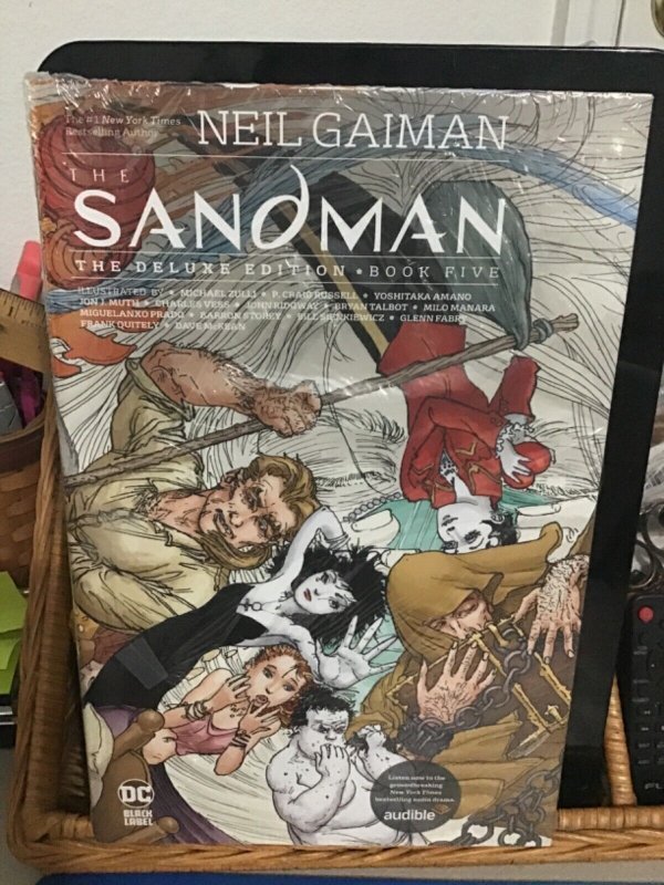 Miscellaneous Trades and Graphic Novels 3