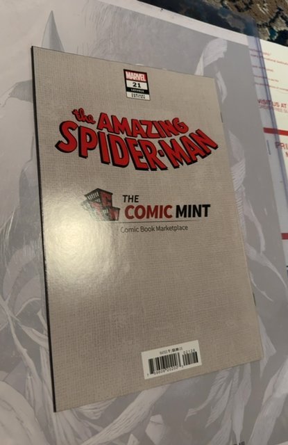 Amazing Spider-Man 21  van Tao Virgin Comic Mint Edition