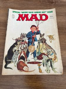 Mad Comic Book Humor Magazine # 184 July 1976 Alfred Neuman 1 J389