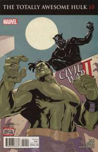 Totally Awesome Hulk   #10, NM (Stock photo)