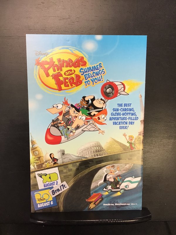 New Avengers #2 (2010) nm