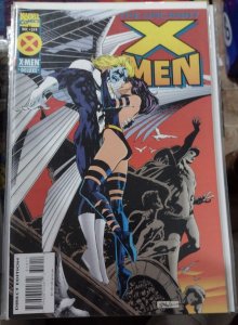 UNCANNY X-MEN #319  1994 MARVEL   DELUXE ARCHANGEL +PSYLOCKE