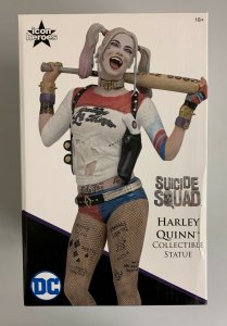 Icon Heroes Suicide Squad Harley Quinn Collectible Statue Limited Edition  