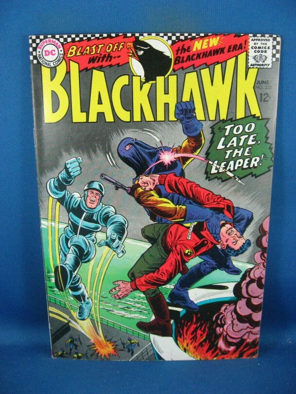 BLACKHAWK 233 F VF 1967